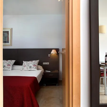 Bardon Aparthotel
